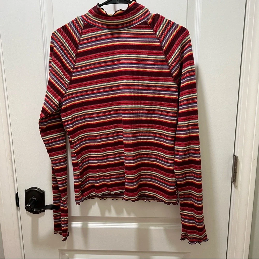 Red Striped Long Sleeve Turtleneck Size XXL - Picture 1 of 3
